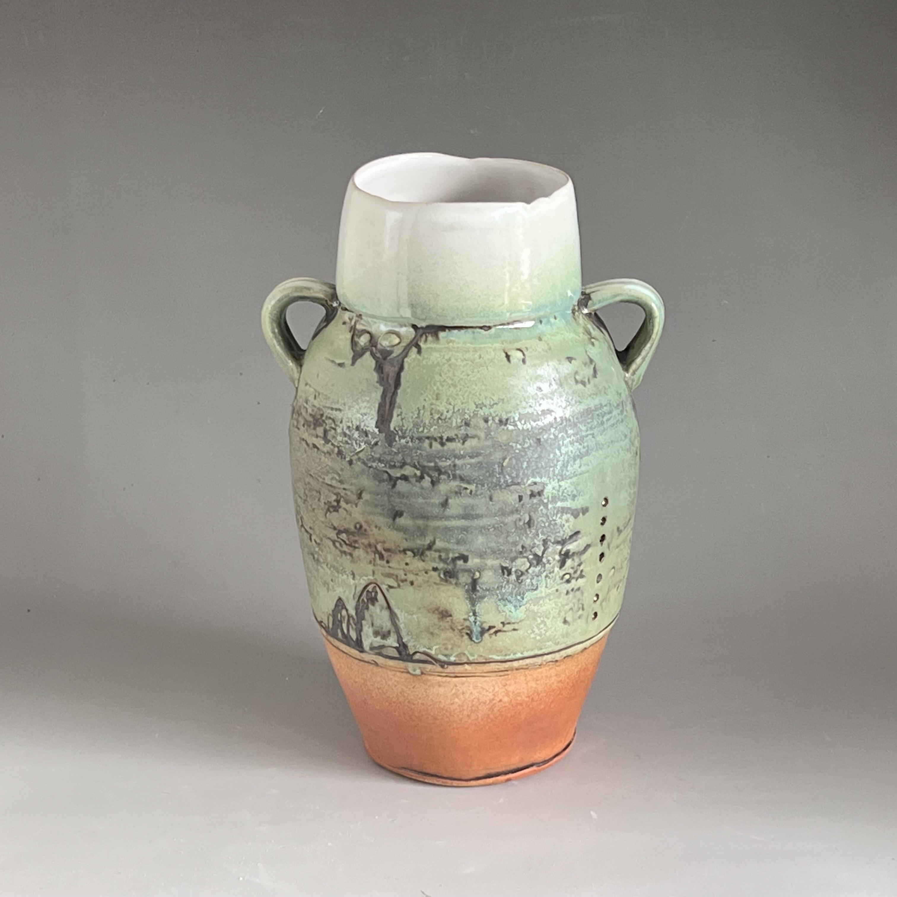 brendan_adams_pottery_vase_7159