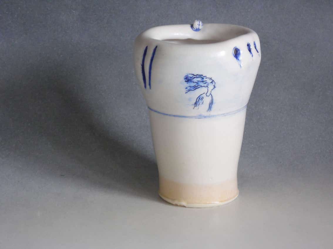 Rolled%20Edge%20Vase%20White%20.7