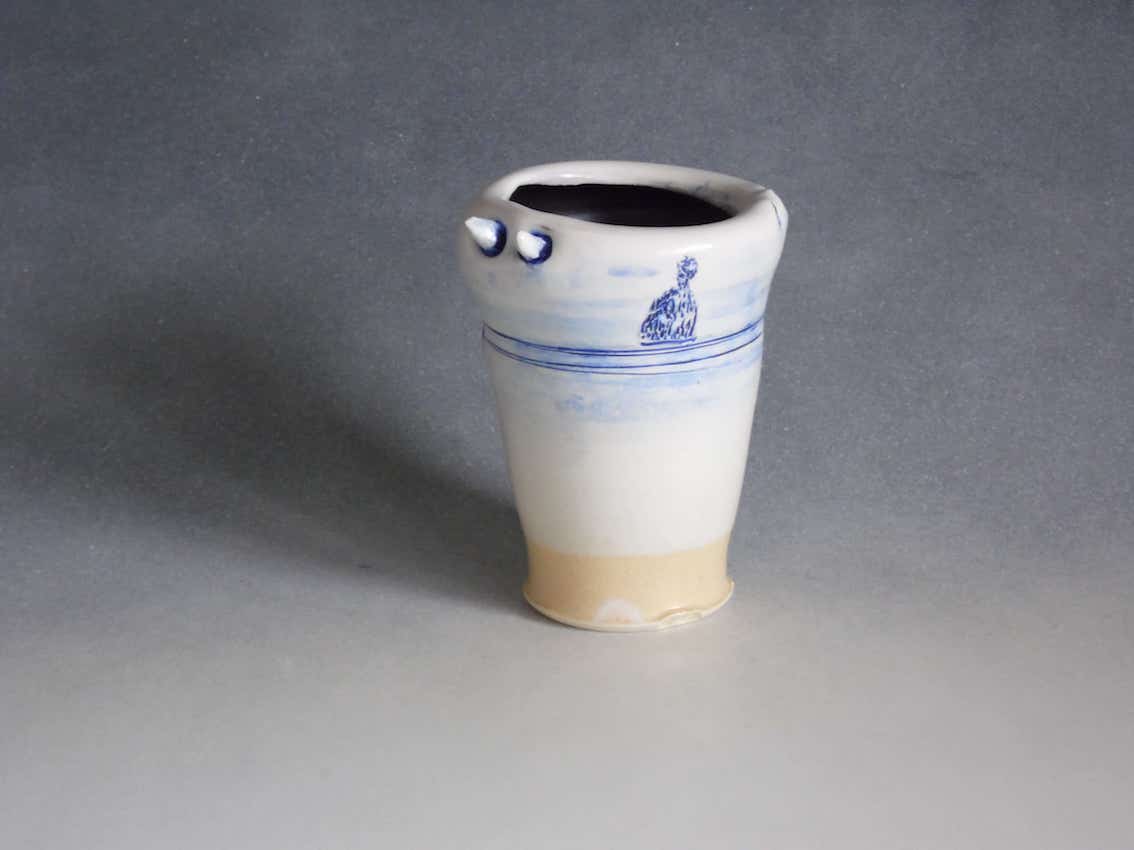 Rolled%20Edge%20Vase%20White.5kg