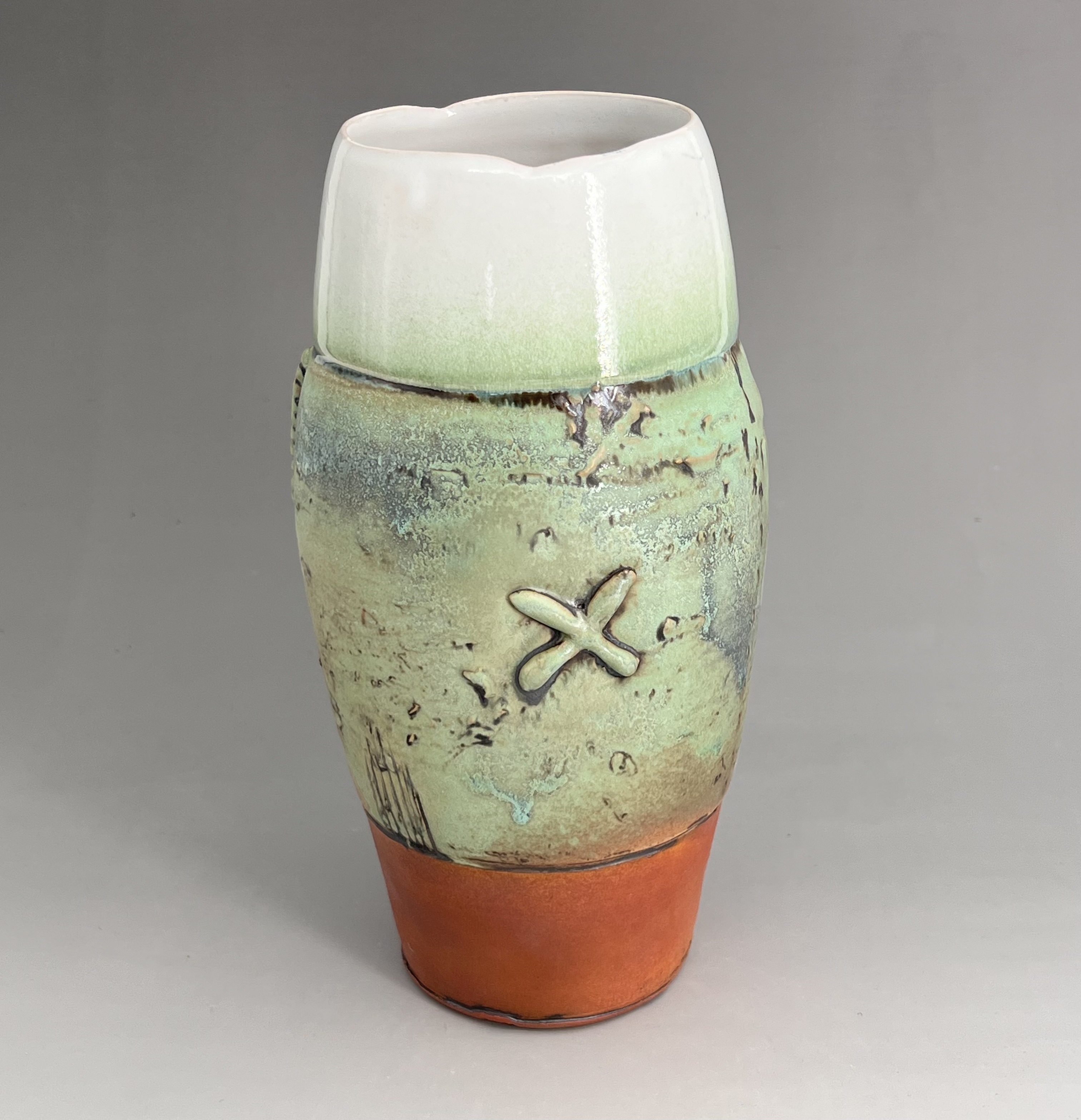 large green vase 0287